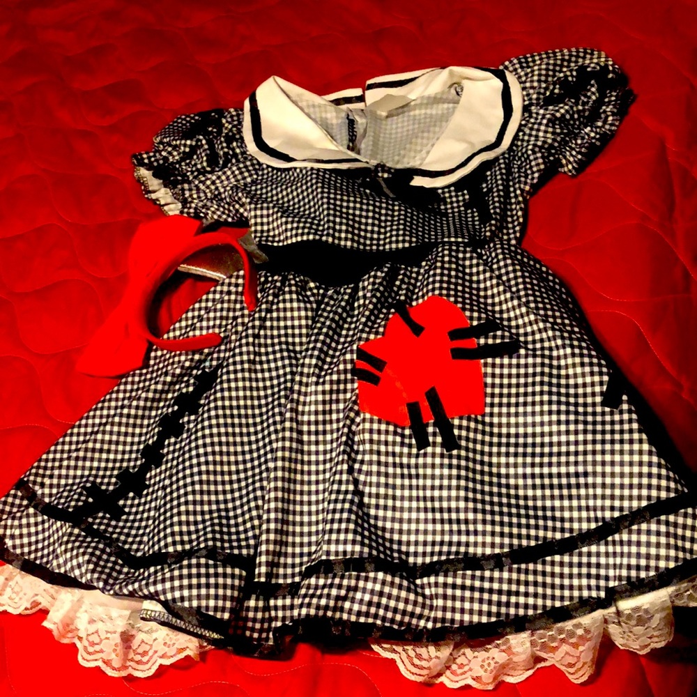 Large little girls Halloween dress
